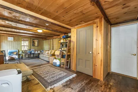 Entry Way - 108 Center St, Wolfeboro, NH 03894 photo 4 of 4