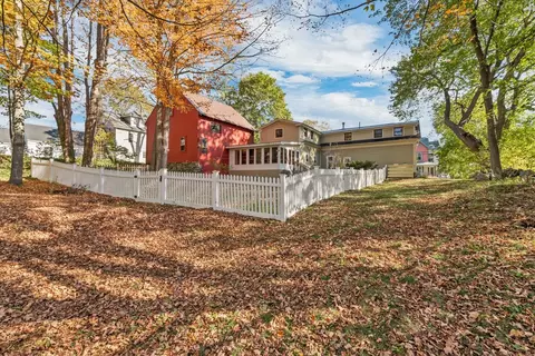 Exterior - 108 Center St, Wolfeboro, NH 03894 photo 6 of 18
