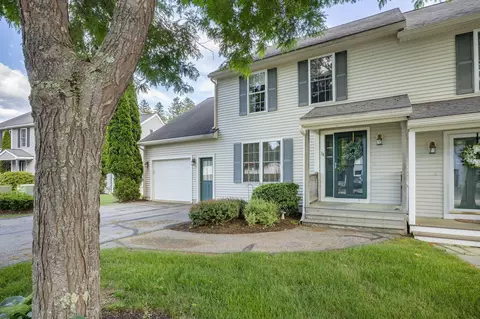 18 Morrison Ln, Dover, NH 03820