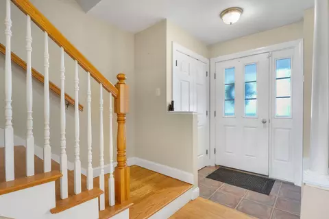 Entry Way - 18 Morrison Ln, Dover, NH 03820 photo 1 of 4