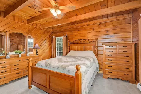 Bedroom - 66 Poor Farm Rd, Alburgh, VT 05440 photo 2 of 6