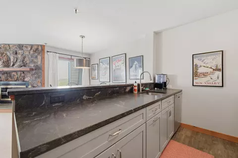 Kitchen - 12 Ober Tal Dr #C14, Stratton, VT 05360 photo 3 of 3