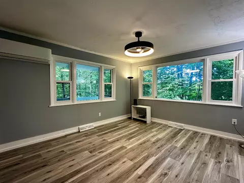Living - 45 Eden Ave, Proctor, VT 05765 photo 2 of 3