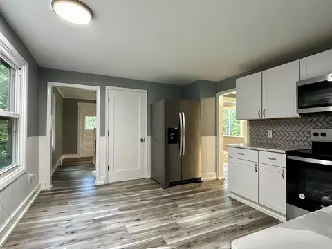 Kitchen - 45 Eden Ave, Proctor, VT 05765 photo 4 of 4