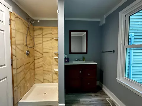 Bath - 45 Eden Ave, Proctor, VT 05765 photo 2 of 2