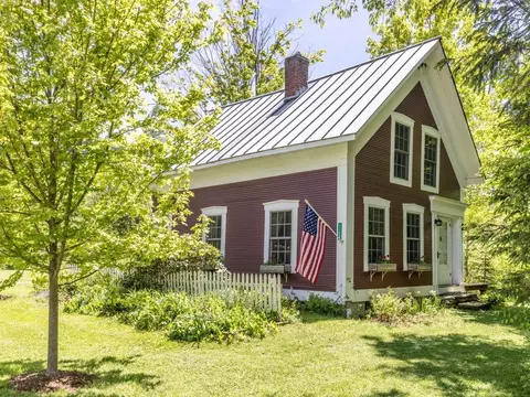 1128 Jerusalem Rd, Bristol, VT 05443