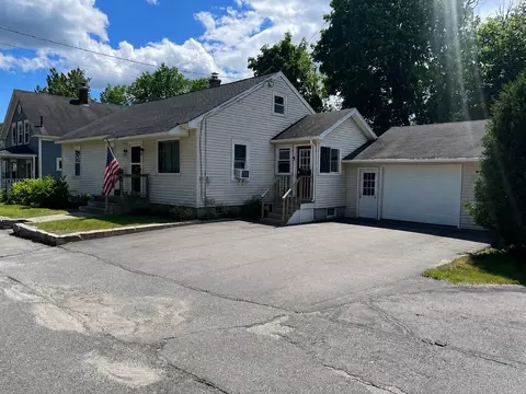 459 Willard St, Berlin, NH 03570
