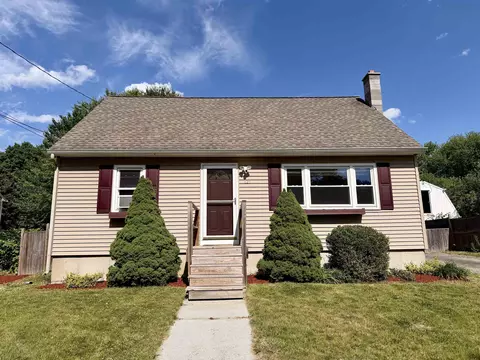 121 Michigan Ave, Manchester, NH 03104