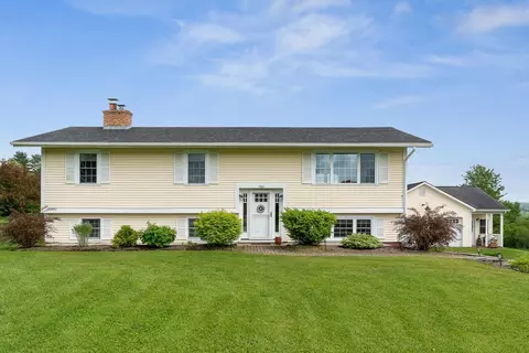 700 Cherry Tree Hill Rd, East Montpelier, VT 05651
