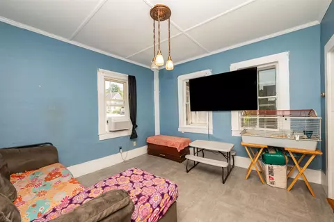 Living - 159 Main St, Wakefield, NH 03887 photo 1 of 1