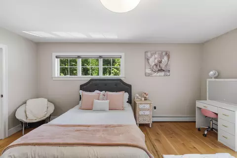 Bedroom - 97 W Shore Rd, Windham, NH 03087 photo 3 of 5