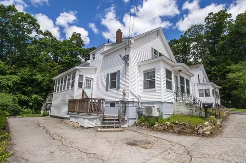 234 Lafayette St, Manchester, NH 03102