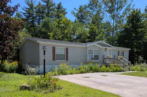63 Sycamore Blvd, Farmington, NH 03835