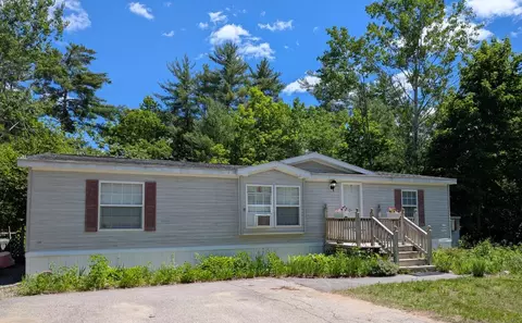63 Sycamore Blvd, Farmington, NH 03835