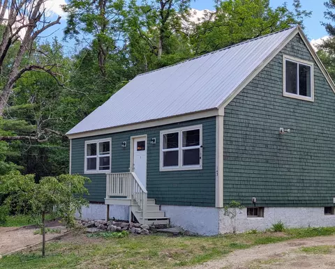 143 Town House Rd, Effingham, NH 03882