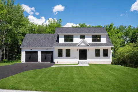 5 Valley Ln, Somersworth, NH 03878