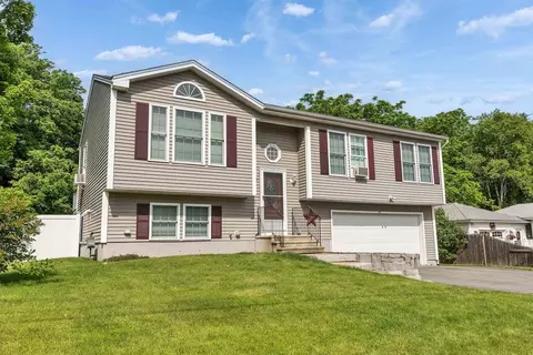 230 Lovering St, Manchester, NH 03109
