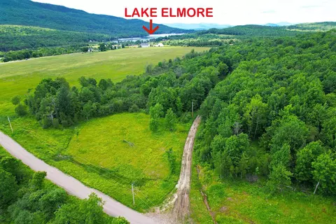 1 Lakeview Ln # A, Elmore, VT 05680