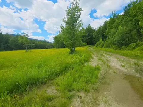 1 Lakeview Ln # A, Elmore, VT 05680