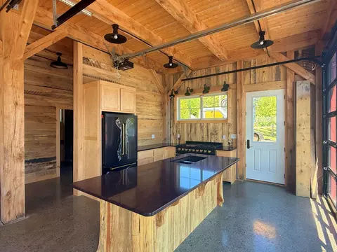 Kitchen - 1027 S Barton Rd, Barton, VT 05822 photo 2 of 9