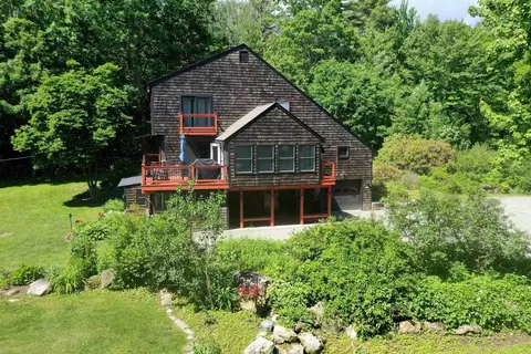 191 Pedrick Rd, Wilmot, NH 03287
