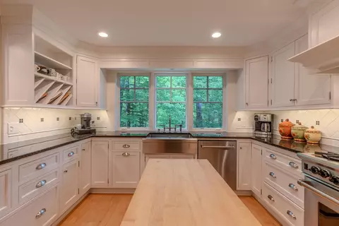 Kitchen - 24 Sawmill Rd, Stratton, VT 05360 photo 4 of 4