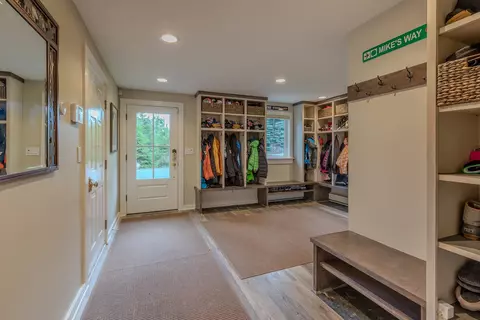 Entry Way - 24 Sawmill Rd, Stratton, VT 05360 photo 6 of 6