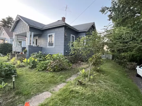 315 Mast Rd, Manchester, NH 03102