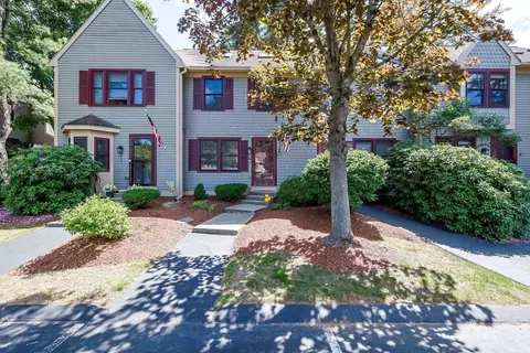 204 Bartemus Trl #47, Nashua, NH 03063