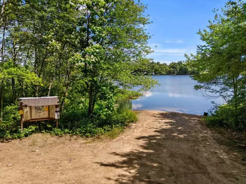 103 Highland St, Hudson, NH 03051