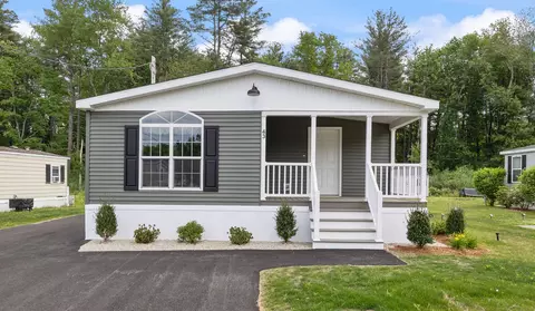 29 Lowell Rd #43, Salem, NH 03079