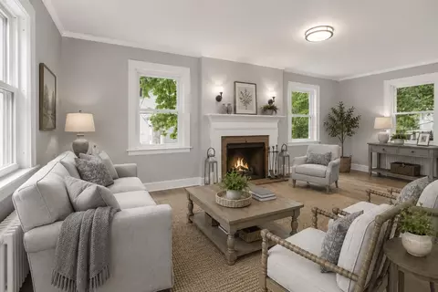 857 Union St, Manchester, NH 03104