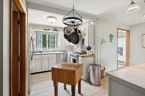 Kitchen - 1834 Tyson Rd, Reading, VT 05062 photo 2 of 6