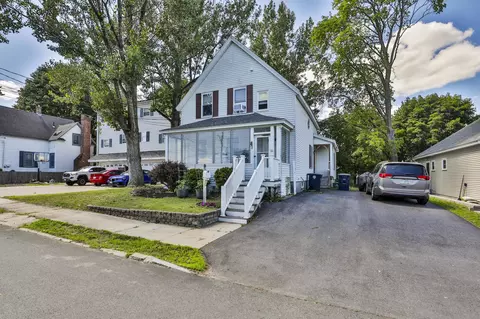 101 Blossom St, Nashua, NH 03060