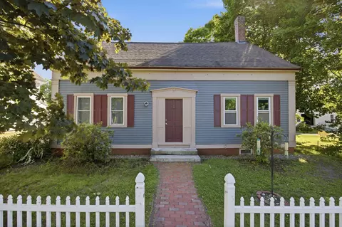 103 Main St, Alton, NH 03809