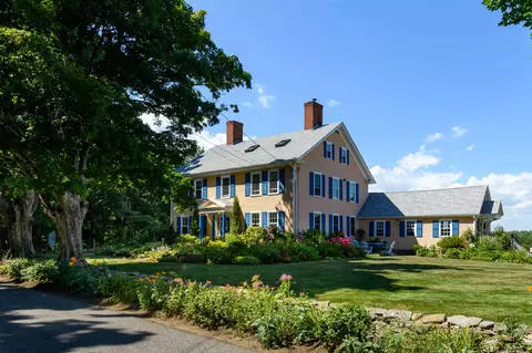 45 Stumpfield Rd, Kensington, NH 03833