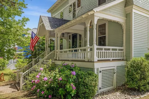 300 Rockland St, Portsmouth, NH 03801