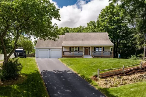 76 Mast Rd, Dover, NH 03820