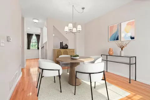 16 Edward Cir, Bedford, NH 03110