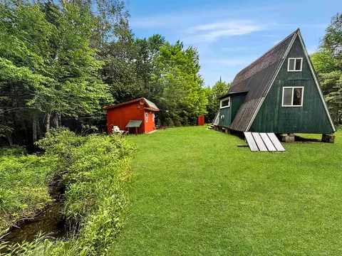 27 Placy Rd, Columbia, NH 03576