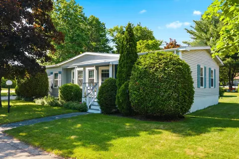 163 Donald Dr, Goffstown, NH 03045