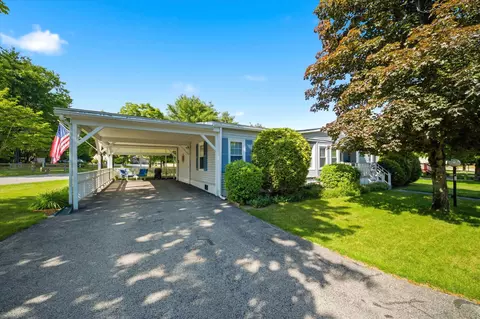 163 Donald Dr, Goffstown, NH 03045