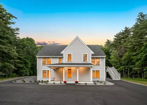 427 Middle Rd, Brentwood, NH 03833