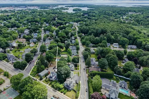 151 Lafayette Rd #1, Portsmouth, NH 03801