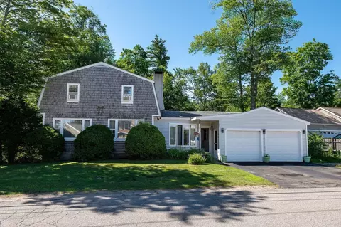 89 Saint James Ave, Milton, NH 03851