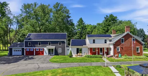 131 Clement Rd, Rollinsford, NH 03869