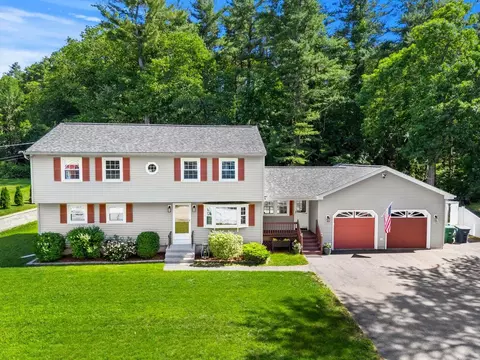 19 Yarmouth Dr, Nashua, NH 03062