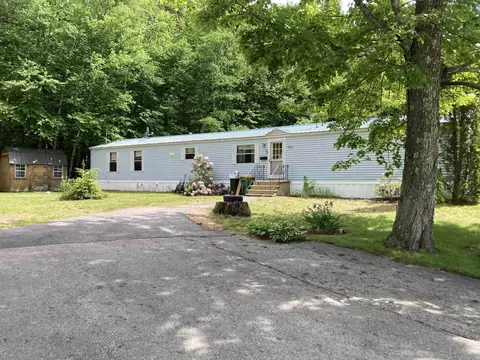 72 Royalcrest Park, Rochester, NH 03867