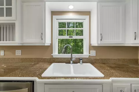 Kitchen - 527 N Main St, Wolfeboro, NH 03894 photo 3 of 4