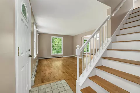 Living - 527 N Main St, Wolfeboro, NH 03894 photo 4 of 6